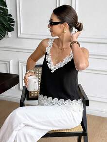 SHEIN Frenchy Women's Elegant Black And White Summer Contrast Lace Camisole Top, French Loose Top, Lace Trim Casual Top For Brunch, Beach Vacations - Black and White - View 1