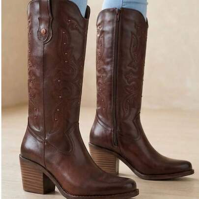 Botas vaqueras para dama, calzado sexy bonito, estilo vaquero western oeste. Moda juvenil clásica alternativa básica. Estilo casual, con cremallera lateral para puesta fácil, suela antideslizante, acojinadas por dentro, tacón grueso. Estilo y moda para toda ocasión.