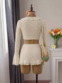 Bellisia 女士最新时尚沙滩装，适合春、夏、秋季，浅黄色花卉镂空荷叶边网纱罩衫泳衣套装 - 杏色 - 查看 3