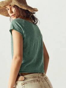 Bohemela Áo thun nữ cổ thuyền, màu trơn, chất liệu dệt kim, dáng ôm, đã qua xử lý giặt. - màu xanh lá - Xem 2