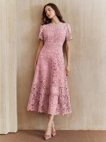 Anewsta Elegantes Spitzen-Patchwork-Kleid mit graziösem rosa Rüschensaum und Kurzarm für Frauen - Pink - Übersicht 4