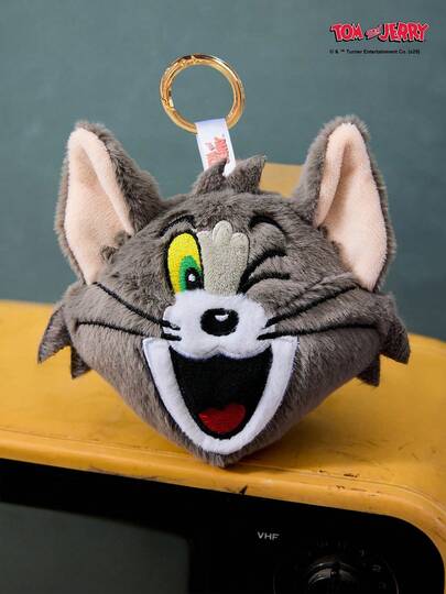 TOM & JERRY X Joivida 1个卡通人物玩偶钥匙扣挂件，柔软无毛绒材质，可挂在背包或钱包上，是生日礼物、粉丝收藏的理想之选。