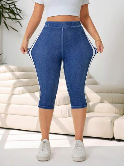 Solflare Quần jeans dáng ôm vừa vặn, phối màu, họa tiết sọc, kiểu dáng thường ngày, thích hợp cho mùa hè, lễ hội, đi làm, nghỉ mát, tốt nghiệp, phong cách Y2K, dễ thương, thời trang đường phố, dự tiệc, đám cưới, thanh lịch, công sở, đi biển, tốt nghiệp. Quần lửng giả denim co giãn, cỡ lớn, có sọc trắng bên hông, cạp chun thoải mái, thích hợp cho nữ.