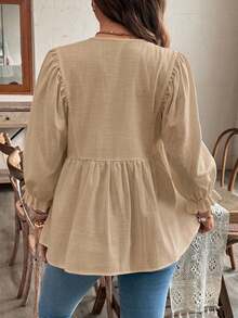 SHEIN Camisa casual de maternidad de unicolor, cuello redondo, manga 3/4 y abotonadura sencilla - Caqui - Ver 2