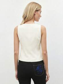 BizChic 黑色西装马甲，百搭实用，适合办公室、正式场合、优雅都市通勤、休闲场合，以及充满浪漫90年代复古风情的场合，例如派对、毕业典礼、婚礼宾客、伴娘、主持人、外出、社交活动、音乐会、毕业典礼、早午餐、机场等。 - 白色 - 查看 5