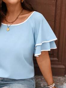 SHEIN CURVE+ Áo sơ mi nữ cỡ lớn kiểu dáng thường ngày với viền tương phản - Màu xanh nhạt - Xem 5