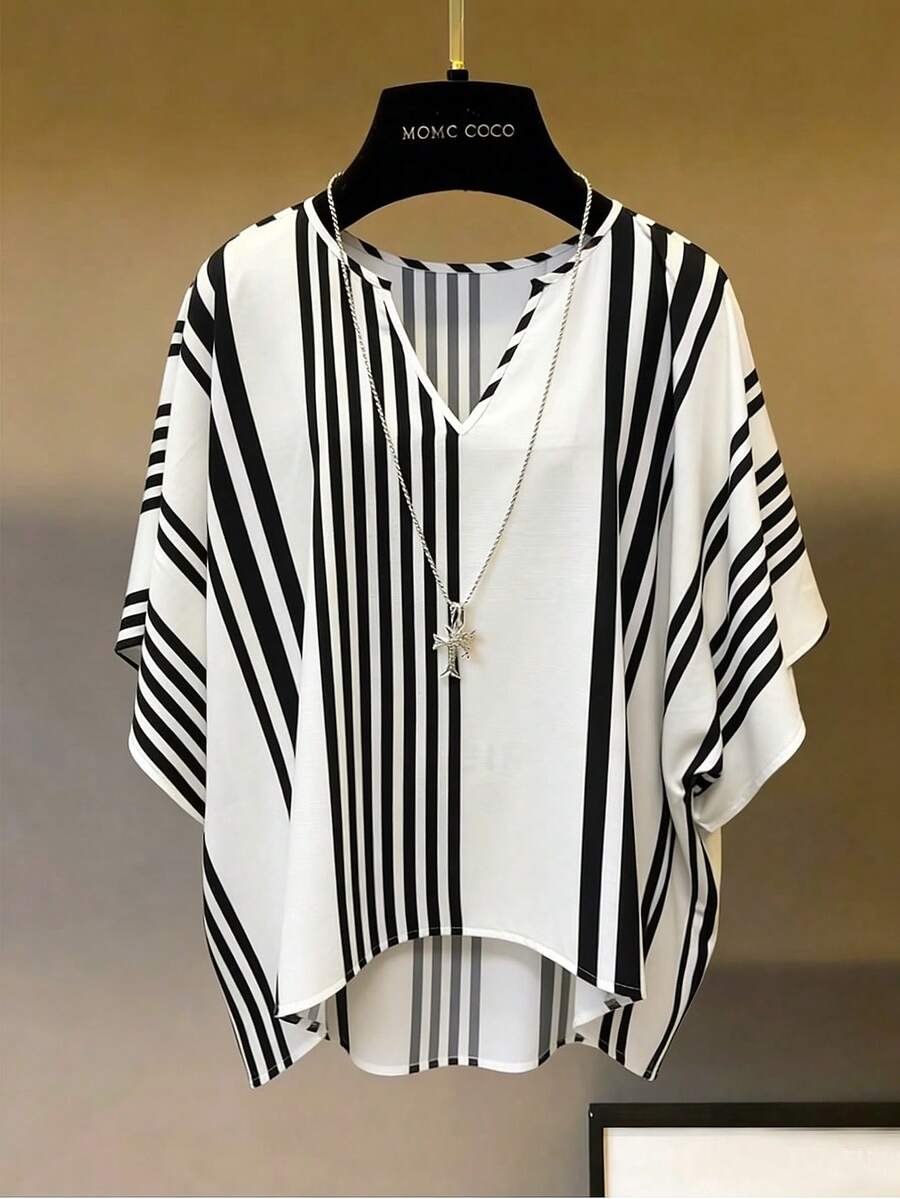 Franclia 新款夏季衬衫，夏季度假装，条纹套头衫，度假风衬衫，条纹V领设计，蝙蝠袖设计，宽松直筒女式衬衫，休闲百搭衬衫，沙滩度假衬衫，黑白条纹衬衫，适合外出穿着。夏季上衣，简约黑白上衣，女士条纹上衣，女士衬衫，夏季斗篷式上衣，斑马纹女装，条纹上衣，女士服装，女士上衣和衬衫，女士衬衫，休闲时尚新款女式上衣 - 黑色 - 查看 1