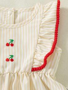 Souflis Souflis Novo Verão Francês Menina Bebê Pêssego Pálido Listrado Design Bordado de Cereja Adorável Babado Recorte Contraste Cor Recorte Combinando Shorts Listrados Macio Adequado para Escola, Brincadeira, Compras e Outras Ocasiões - Damasco - Visão 9