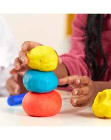 Hasbro Kinder Modellierton Set, 15 Mini Farbdosen in Party Tasche + Geschenkanhänger, weiches Knete für kreatives Spiel, perfekt als Partytüte, Klassenpreise, Osterkorb Füllungen, für Kleinkind Alter 2+ - Verschiedenfarbig - Übersicht 6