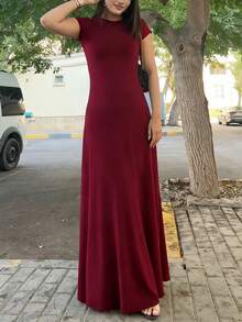 INAWLY Solva Gaun Pesta Panjang Wanita Warna Polos, Leher Bulat, Elegan, dan Pinggang Terikat - Burgundy - View 6