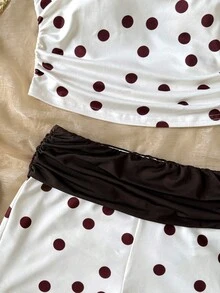 SHEIN Bộ đồ thể thao cho bé gái tuổi teen, gồm áo hai dây và quần short phối màu chấm bi, thoải mái và tối giản. - trắng - Xem 2
