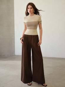 MOTF PREMIUM ÁO LEN NGẮN TAY DÁNG ÔM DÁNG HỌA TIẾT SỌC TƯƠNG PHẢN DÀNH CHO NỮ - Màu be - Xem 4