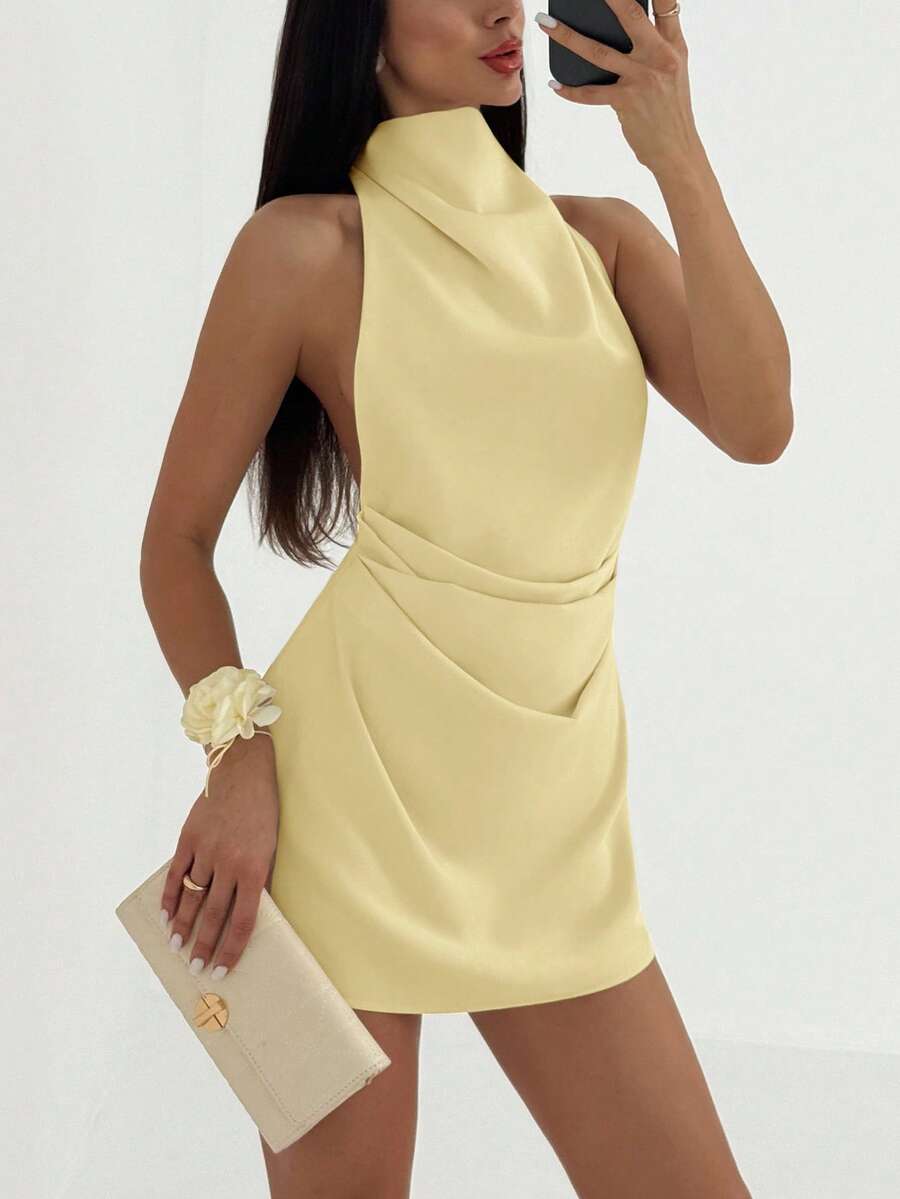 Aloruh Vestido mini plisado con espalda descubierta y lazo elegante y minimalista para mujeres - amarillo ganso - Ver 1