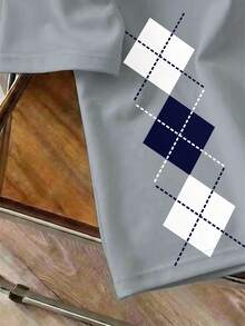 Manfinity Joysei Men's Casual Rhombus Print Polo Shirt, Summer - Grey - View 3