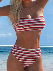 Swim Lushoire Conjunto de bikini de tela texturizada de verano con corte aleatorio, tirantes finos y parte superior bandeau, y braga de cintura alta - Multicolor - Ver 1