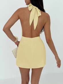 Aloruh Vestido mini plisado con espalda descubierta y lazo elegante y minimalista para mujeres - amarillo ganso - Ver 2