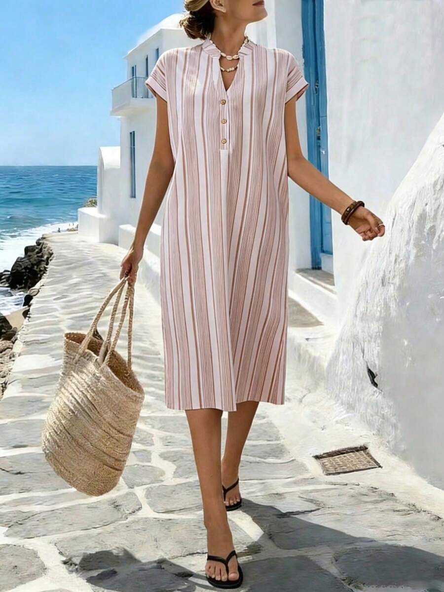 SHEIN Holidaya Đầm dáng suông rộng, cổ chữ V, cài khuy nửa thân, tay áo bẻ, kiểu dáng thường ngày, thích hợp cho nữ đi nghỉ mát, mùa xuân/hè, váy hè cho nữ, trang phục hè cho nữ, đầm dã ngoại cho nữ, đầm đi biển cho nữ, đầm thường ngày cho nữ.