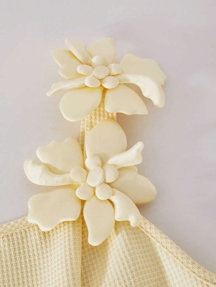 SHEIN This Is A Casual, Solid-Colored A-Line Dress For Teen Girls. It Features A Waist-Tightening Design, Three-Dimensional Floral Decorations On The Shoulders, And No Sleeves. It's A Stylish Dress Perfect For Ladies. - Yellow - View 3