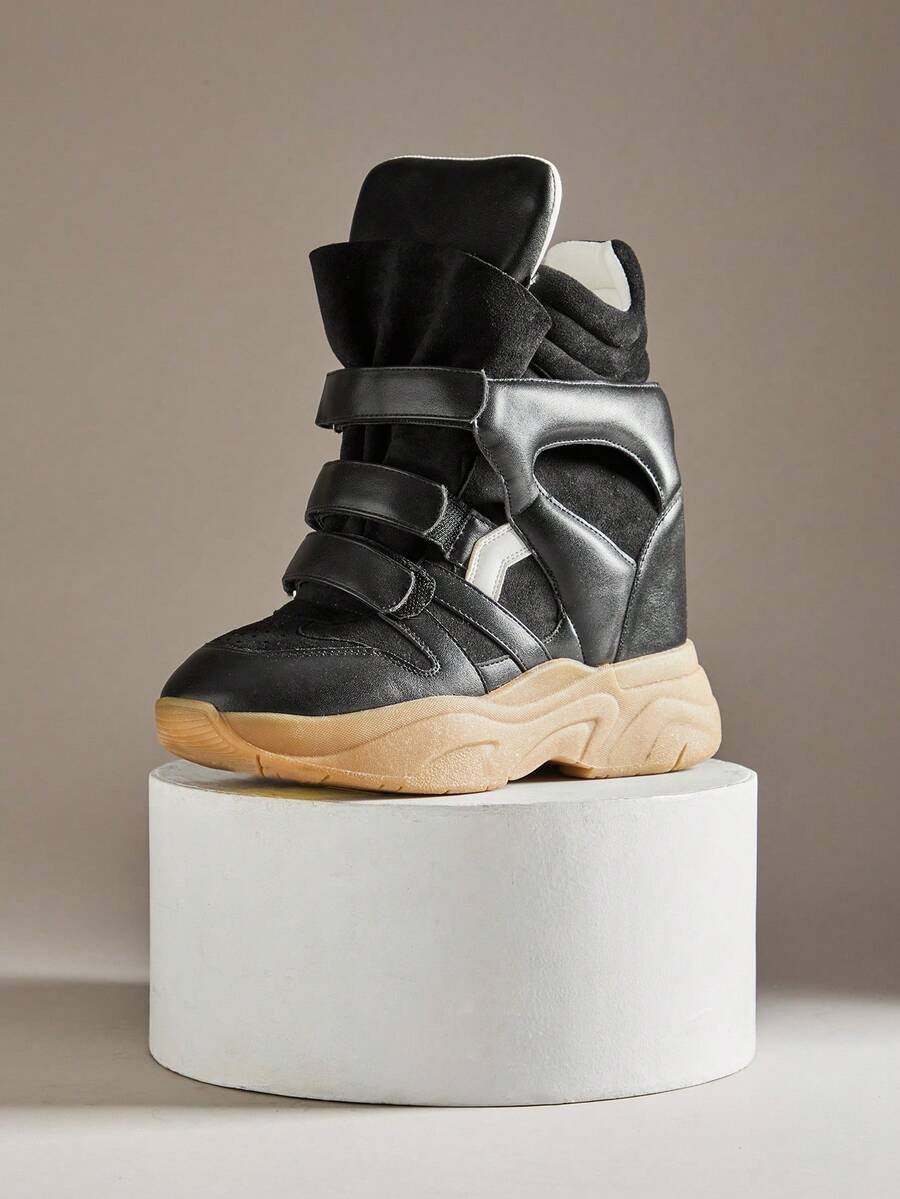 Solezae 2026新款魅力超级玛兰托黑白高帮魔术贴搭扣绗缝加厚鞋领隐形坡跟女式运动鞋 - 黑色 - 查看 1