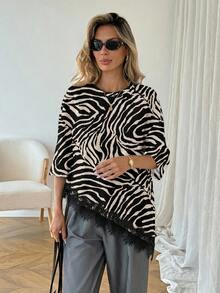 SHEIN LUNE 女士休闲纯色动物纹不对称下摆蕾丝拼接T恤，百搭日常穿着，春夏休闲上衣，适合度假、夏季、春季、春假及各种场合，包括沙滩装、休闲衬衫、外套和夏季上衣。 - 彩色 - 查看 6