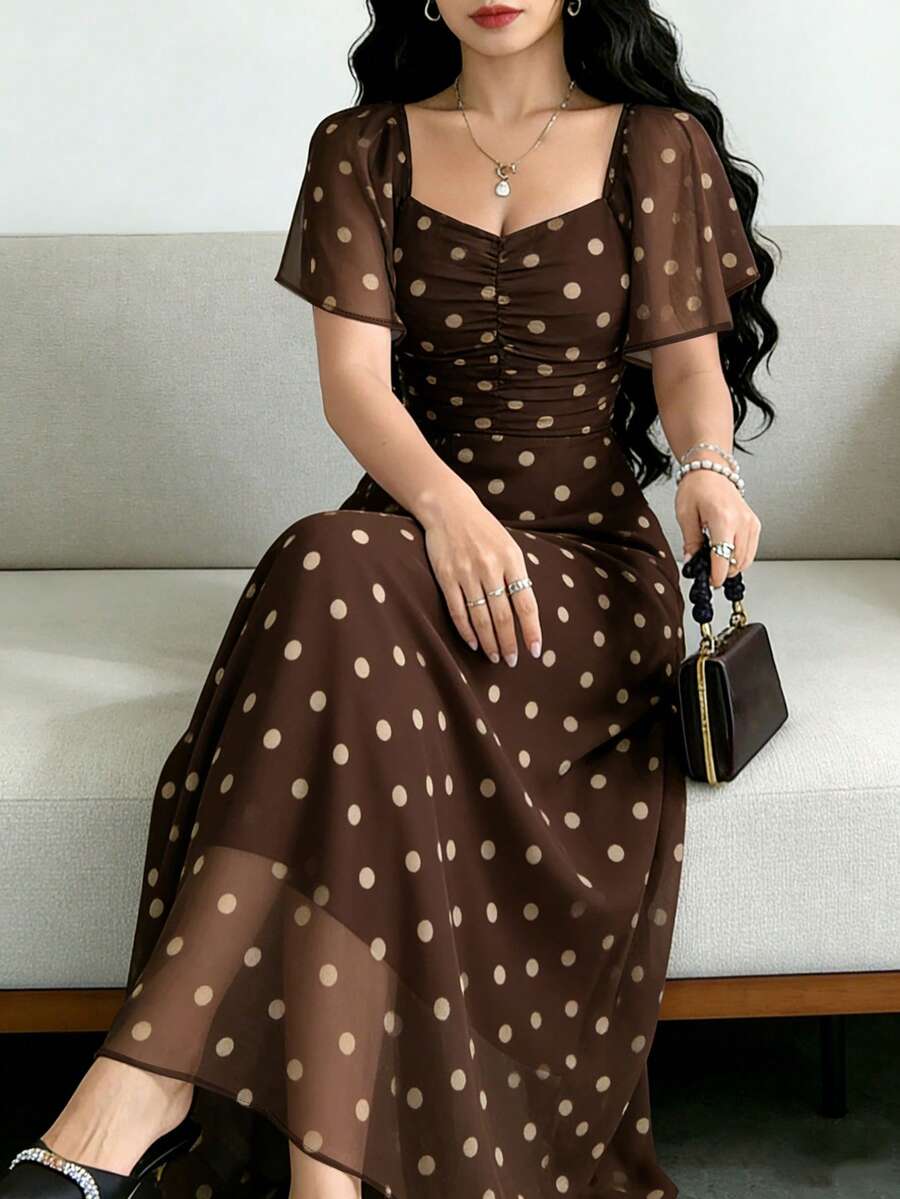 Modelyn 波点印花时尚方领短袖设计女士简约长连衣裙，夏季收腰优雅长裙，适合夏季度假和日常穿着 - 彩色 - 查看 1