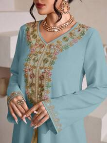 SHEIN Najma Damen eleganter, bunter, bestickter Quasten-Dekor, locker sitzender, bequemer Lässig Bademantel - Lichtblau - Übersicht 7