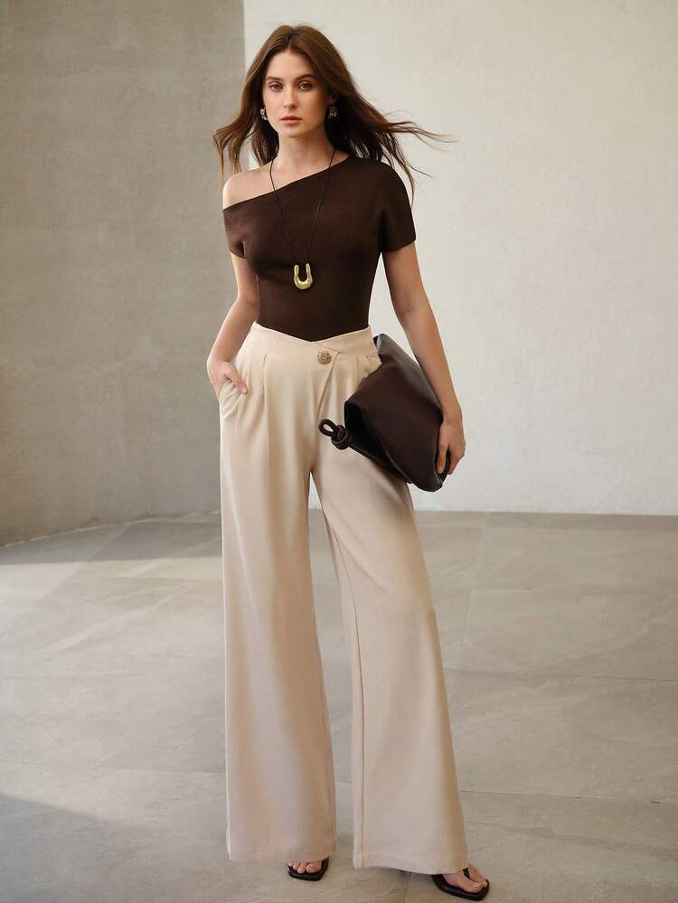 SOLID COLOR ASYMMETRICAL SHOULDER SHORT SLEEVE RIBBED KNIT TOP