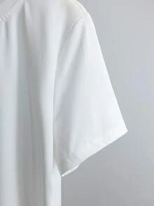 Manfinity Dauomo 这款Y2K街头风宗教主题T恤，印有醒目的“我们是上帝的造物”字样。这款加大码男士T恤版型休闲舒适，无论是日常外出还是居家休闲，都是男士的理想之选。其趣味十足的图案设计更添独特个性魅力。 - 彩色 - 查看 5