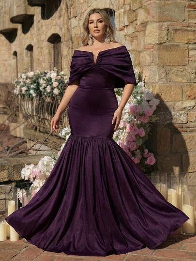 Glamrae Plus Size Elegant Romantic Sexy Fashion Deep Purple Satin Elastic Fabric Mermaid Tail Hem Backless Dress, Suitable For Festival, Holiday, Birthday Party, Wedding, Formal Dinner Off Shoulder Formal Dress Purple Women Evening Dress Plum Dress Off Shoulder Dress Plus Size Purple Dress Violet Dress