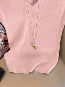 Resyla Atasan Rajut Wanita Elegan Minimalis Warna Polos dengan Potongan Leher, Cocok untuk Pemakaian Sehari-hari dan Bepergian - Baby Pink - View 5