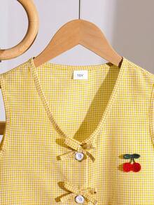 SHEIN 2pcs/Set Baby Girls' Casual Vacation Sweet Pink Striped Plaid Sleeveless Vest + Matching Loose Sports Shorts - Yellow - View 3