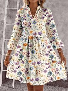 EMERY ROSE Plus Size Women Floral Print V-Neck Ruched Casual Vacation Dress - Multicolor - View 3