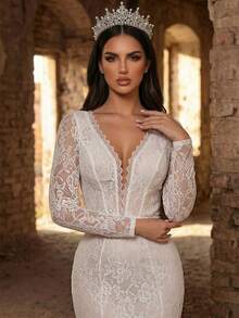 Glamrae Elegant Luxurious Stretchy Lace Floral Trim Sheer Sleeve Mermaid Maxi Dress With Long Train, Suitable For Weddings, Parties, Vacations, Balls, Honeymoon - White - View 2