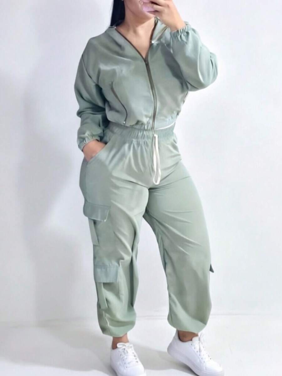 Juego de pants rompevientos tipo cargo - Verde - Ver 1