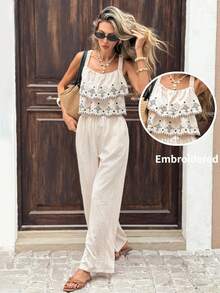 Conjunto de 2 piezas de camiseta de tirantes con bordado floral y volantes, y pantalones de pierna ancha, para vacaciones - Multicolor - Ver 2