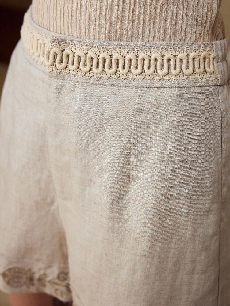 WOMEN'S NEW TENCEL LINEN EMBROIDERED CUFFED HEM VINTAGE STYLE SHORTS, SPRING/SUMMER
