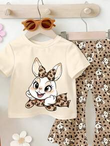 SHEIN 2件套女婴套装（6个月-2-3岁）卡通兔子和豹纹印花短袖上衣+喇叭裤，轻便舒适，适合日常穿着、上学、生日派对、野餐、女婴节、春夏秋季等场合。 - 彩色 - 查看 4