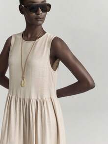 Ontre 2026春夏新款女士长裙，无袖长款连衣裙，畅销纯色杏色无袖长裙，休闲简约都市时尚优雅A字裙摆连衣裙，适合休闲度假，简约百搭春夏必备单品，圆领宽松舒适梭织面料时尚长款连衣裙 - 棕色 - 查看 4