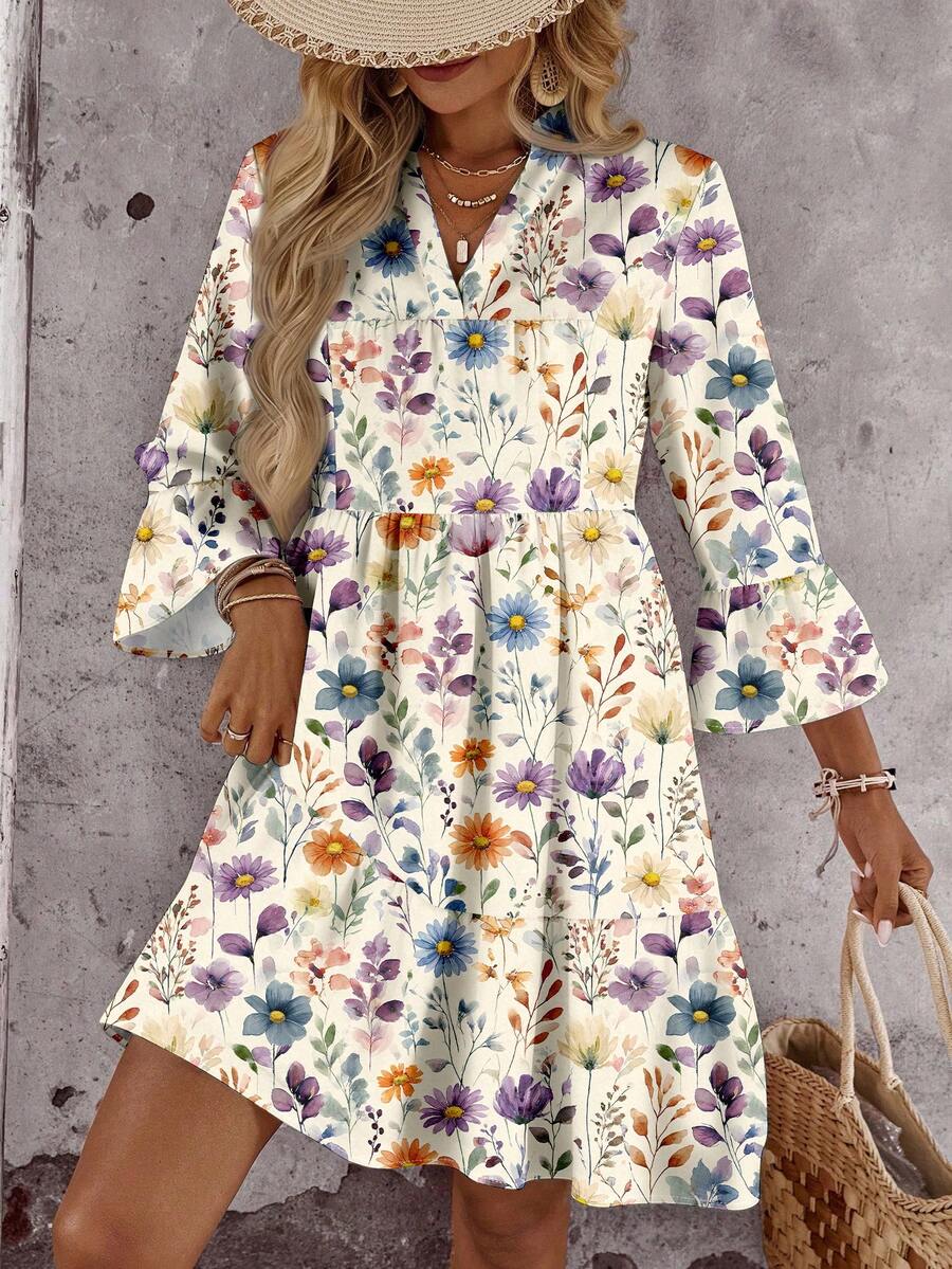 EMERY ROSE Plus Size Women Floral Print V-Neck Ruched Casual Vacation Dress - Multicolor - View 1
