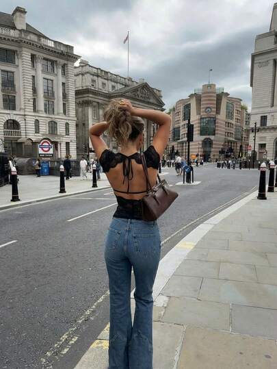 Firerie Women's New Sexy Black Lace Patchwork Backless Fitted T-Shirt, Elegant Modern Sexy Party Black Backless Boat Neck Lace Blouse, Suitable For Valentine's Day, Wedding Season, Spring/Summer Music Festival Party Wear, Lace Trim Blouse, Backless Women's Top, Spring/Summer, Elegant, Commute, Date, Wedding Season, Graduation, Work, Back To School, Women's Birthday, Holiday, Music Festival,Summer Top