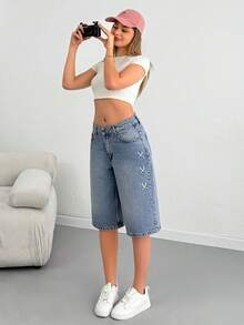 SHEIN Low Waist Embroidery Detailed Denim Bermuda - Light Wash - View 7
