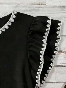 EMERY ROSE Áo kiểu nữ cỡ lớn dáng rộng, in họa tiết vỏ sò và hoa, cổ tròn, hai lớp tay bồng, thích hợp cho kỳ nghỉ hè thanh lịch. - Đen và trắng - Xem 3