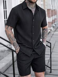 Manfinity CasualCool Men's Solid Color Vertical Striped Textured Casual Short Sleeve Shirt And Shorts Set Ootd For Men Men Coord Set Shirt For Men Casual Black Outfit For Men - Black - View 1