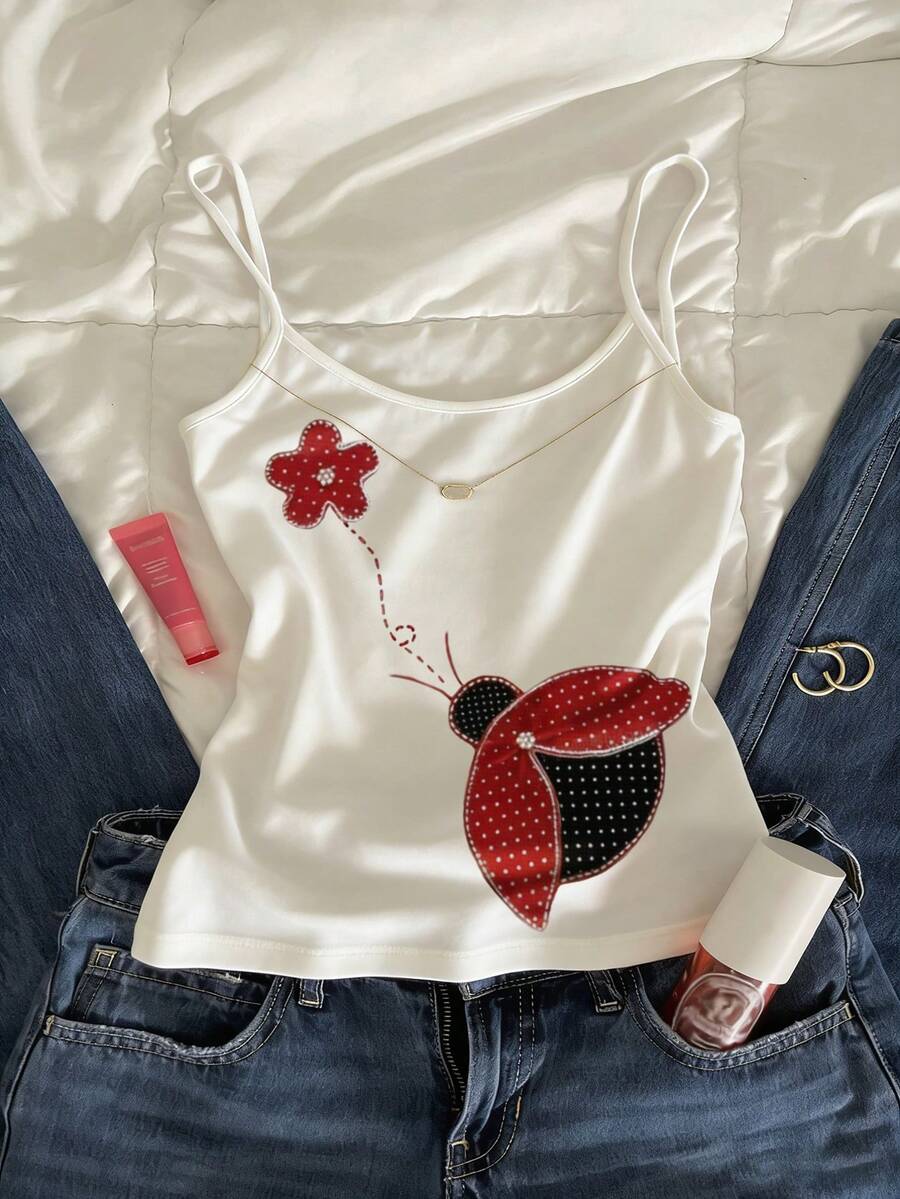 Glimmora 一款度假风优雅花卉瓢虫印花女士吊带背心，适合春夏穿着，时尚百搭，是送给兄弟姐妹的完美礼物，也是送给姐妹的理想之选，更是母亲节的绝佳礼物，休闲又不失时尚。 - 白色 - 查看 1