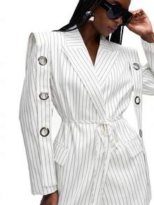 GENKIRA Áo blazer nữ tay dài, cổ ve áo kẻ sọc, dây đeo vai cá nhân hóa, kiểu dáng thanh lịch, vai rộng. - trắng - Xem 6