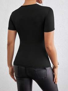 SHEIN PETITE CURVE Women's Criss-Cross Neck Knit Casual T-Shirt, Versatile For Spring/Summer Sexy Plus Size Outfit Curvy Tops Plus Size Black Tops - Black - View 2