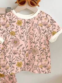 可爱波西米亚风花卉插画图案，少女休闲简约卡通设计圆领短袖上衣搭配喇叭裤两件套，适合夏季穿着 - 彩色 - 查看 3