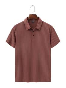 Manfinity Homme 男士休闲条纹印花短袖Polo衫，适合夏季度假和日常通勤 - 紅木色 - 查看 2