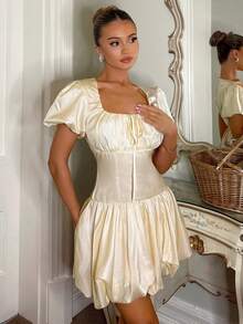 Glamine Charm Robe courte à manches courtes pour femmes, de couleur unie, avec nœud à l'avant et patchwork - Nude - Voir 7