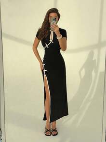 SHEIN PETITE 娇小女士中国风长款旗袍连衣裙，撞色滚边，撞色中式纽扣闭合；时尚优雅女士连衣裙，性感迷人女士长裙；适合各种场合，通勤，聚会等。 - 彩色 - 查看 6